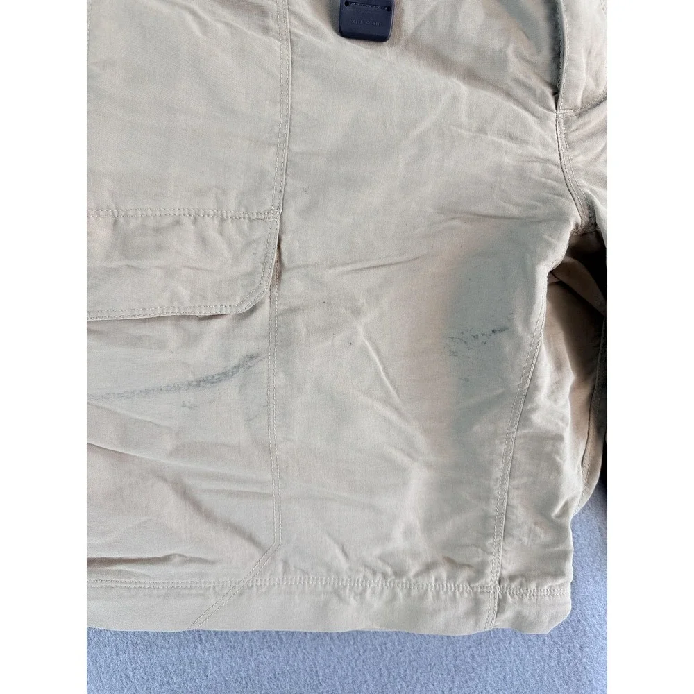 The North Face Shorts Mens XL Beige Nylon Hiking 9 Inseam Belted Cargo
